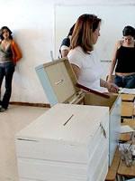elecciones_2004_21.jpg (25kb)